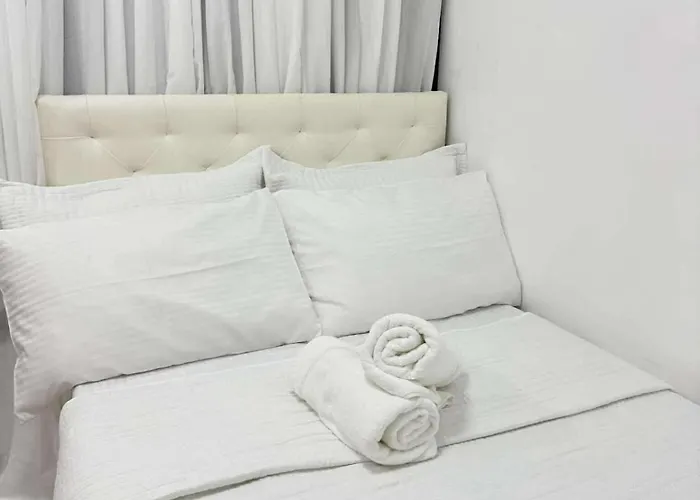 In Shore 3 Residences, Pasay Apartamento